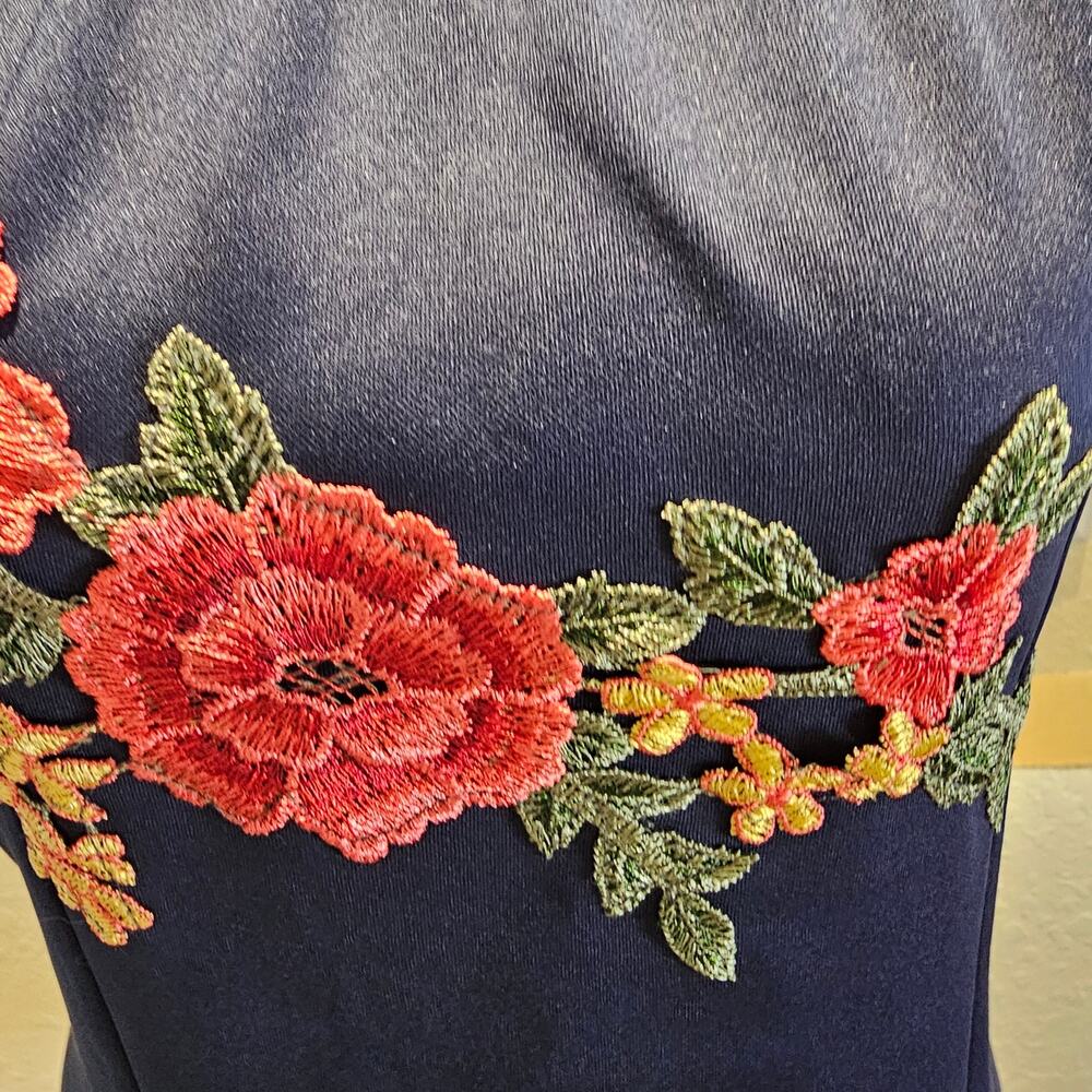 Love J Size L Navy  Embroidered Off Shoulder Boho  Festival Cottagecore Top - Picture 8 of 9